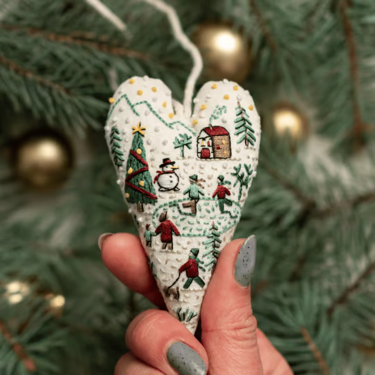 💖DIY Heart Shaped Hand Embroidered Christmas Ornament/Ornament Kit