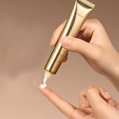 🎁 BUY MORE GET MORE FREE🎅|Brightening Essence Tone-Up Cream Tube